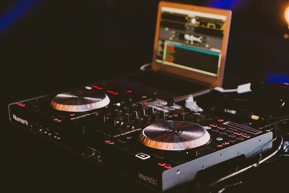 Mastering DJ Equipment Setup for Ultimate Performance