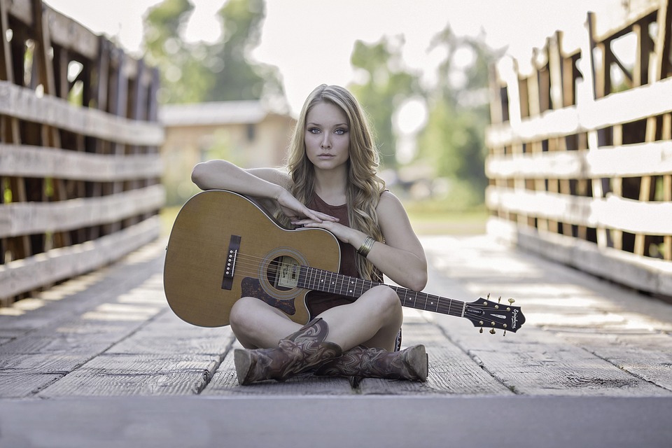 best acoustic guitar