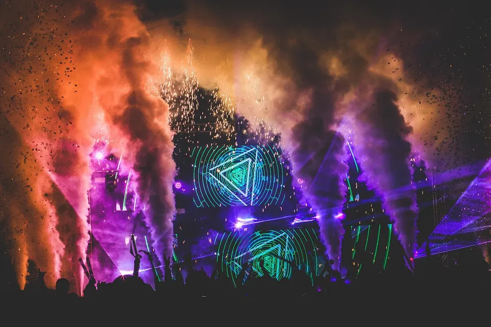 Top EDM Playlist: Energize Your Day with Beats