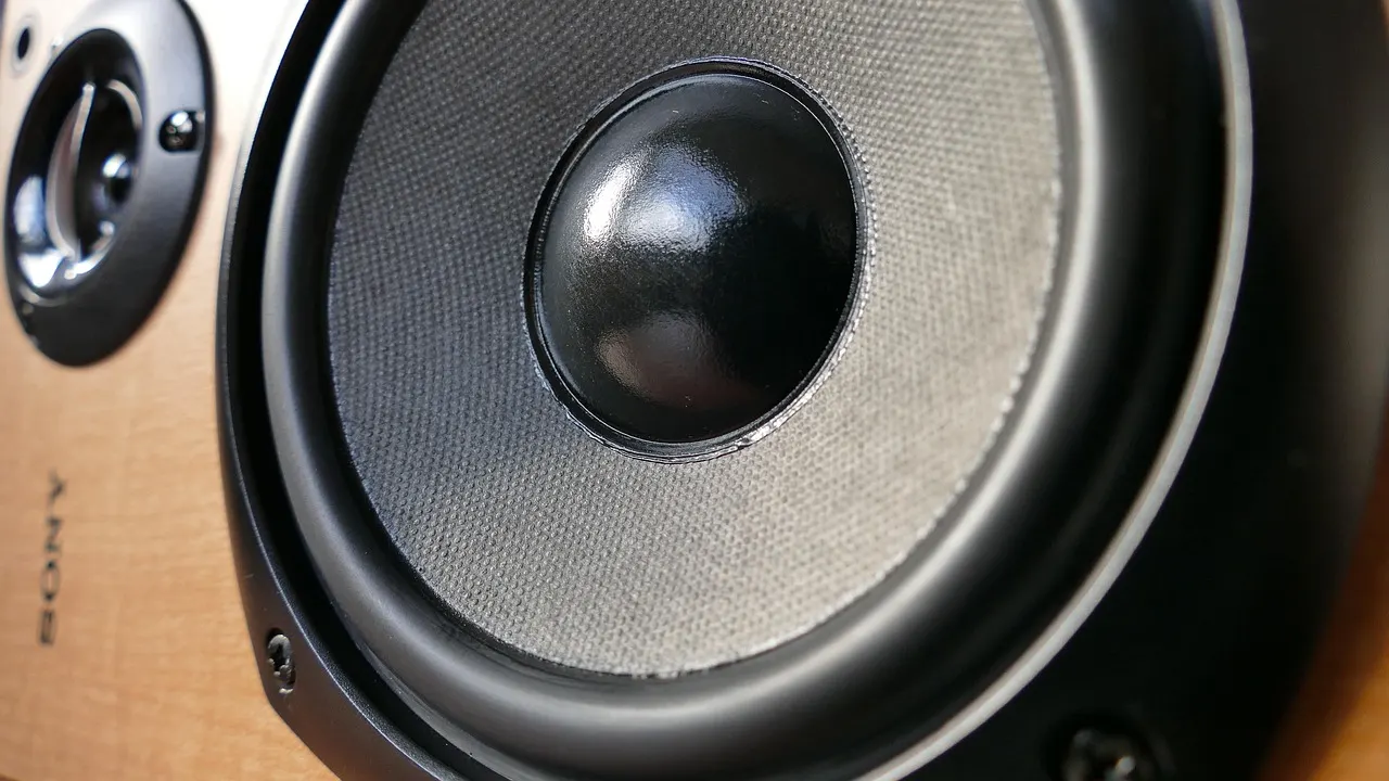 Ultimate Guide to Choosing Studio Monitor Speakers