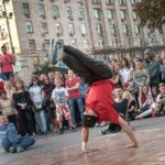 vityuk-lena-dancing-2745974_1280