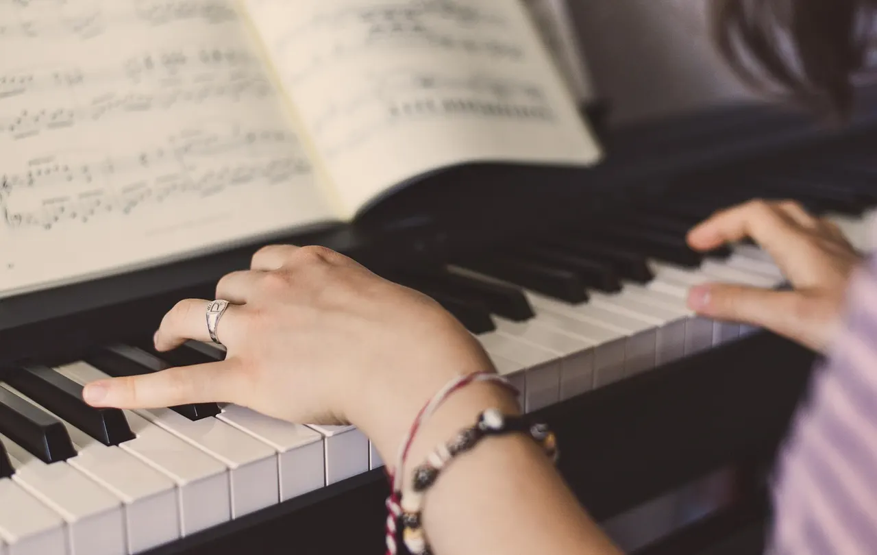 Top Global Music Trends Redefining 2026 Soundscape
